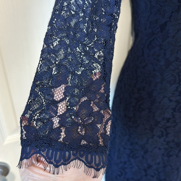 DIANE VON FURSTENBERG Zarita Dress Navy Blue Lace Sheath 3/4 Sleeve - Picture 6 of 13